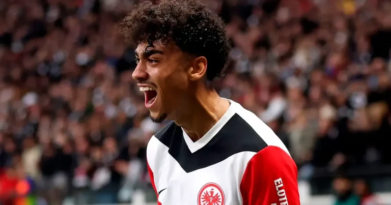 Nathaniel Brown : le jeune prodige qui fait rêver Man United, le Real et Barcelone