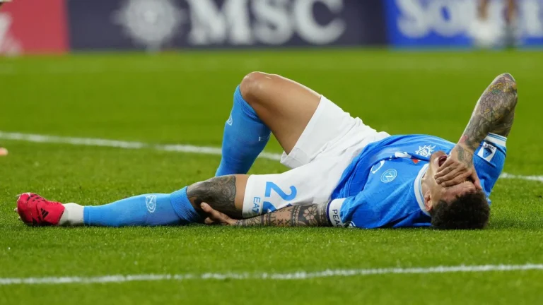 Di Lorenzo va être opéré du pied gauche pendant sa convalescence