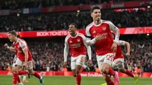 Arsenal FC champion d’Angleterre : le sacre historique des Gunners après 22 ans d’attente