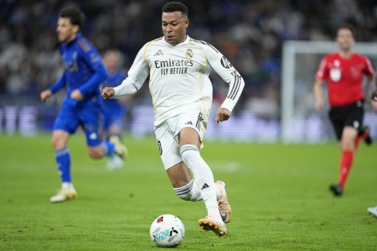 Kylian Mbappé critique Real Madrid après la victoire face à Oviedo