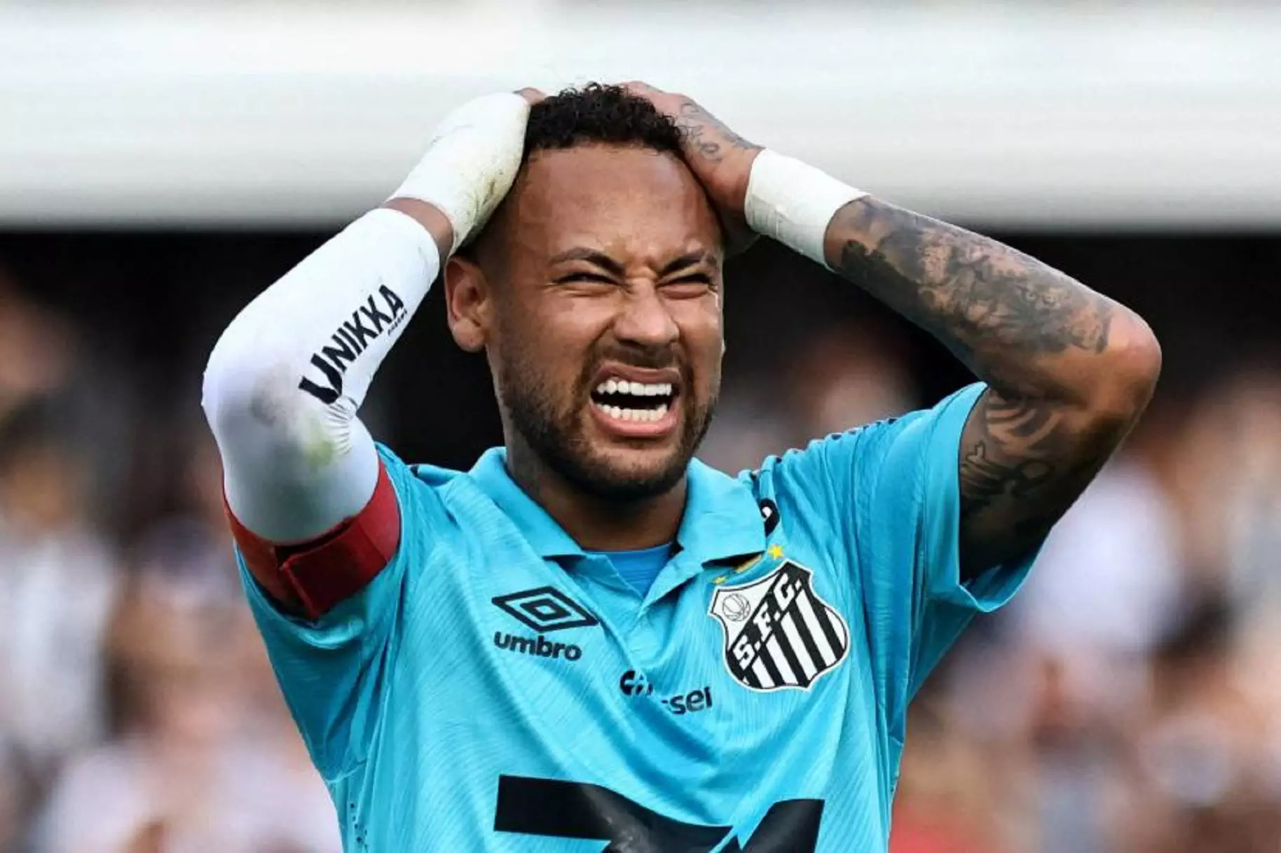 Brésil : à quelques jours du Mondial, Neymar de nouveau blessé