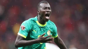 Mercato : Manchester United abandonne la piste Pape Gueye